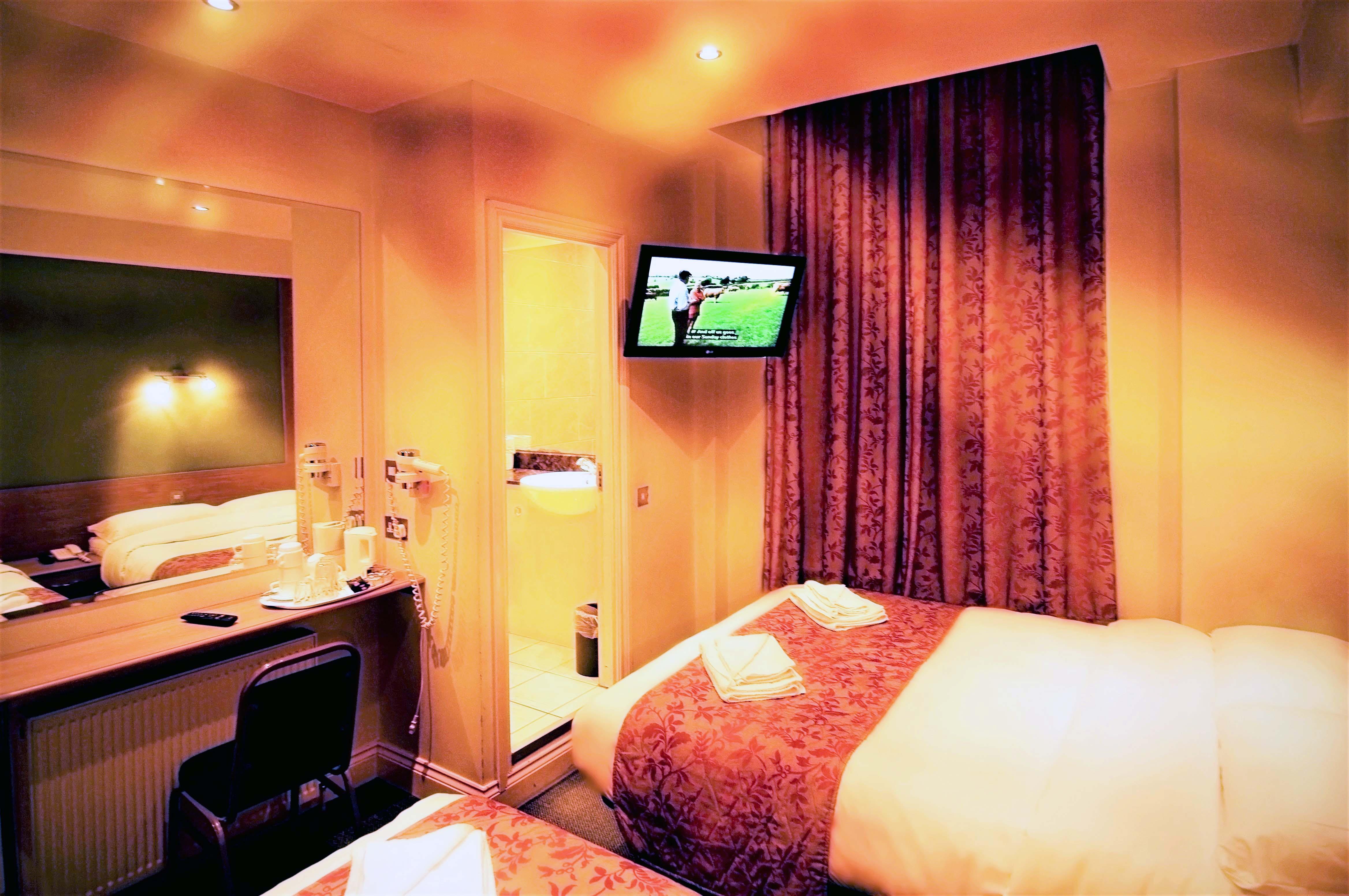 Westbury Hotel Лондон Екстериор снимка