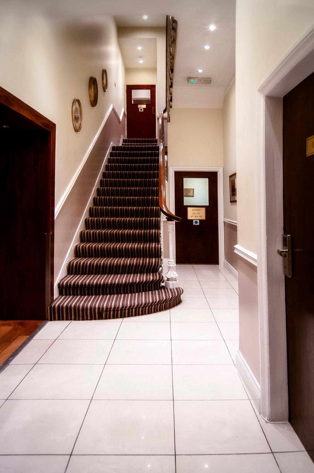 Westbury Hotel Лондон Екстериор снимка