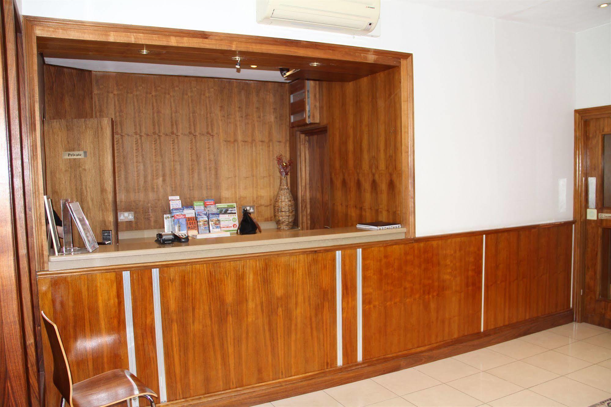 Westbury Hotel Лондон Екстериор снимка