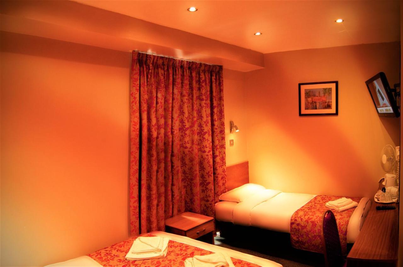 Westbury Hotel Лондон Екстериор снимка